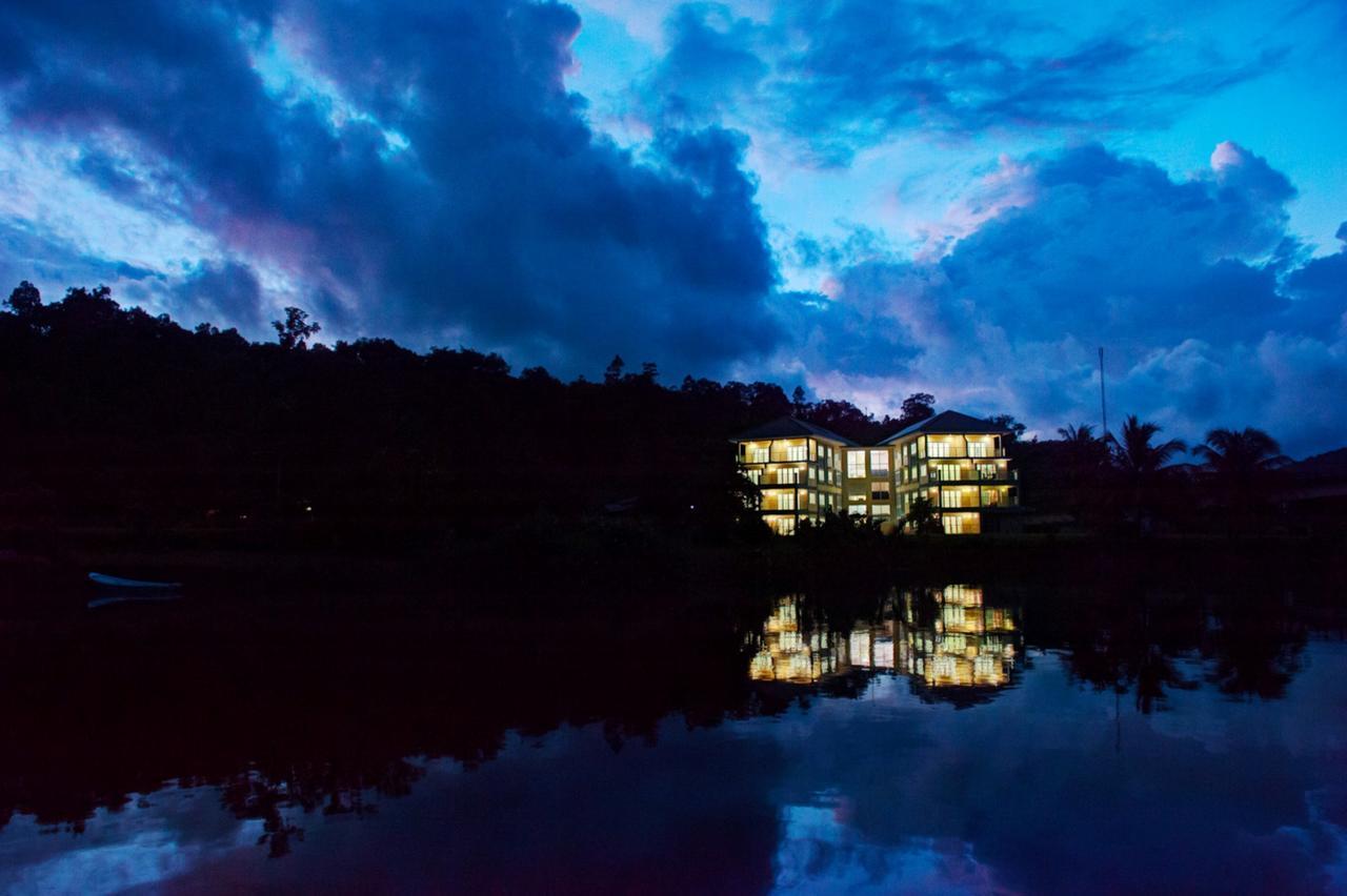 Tatai Hotel Resort & Marina Exterior photo