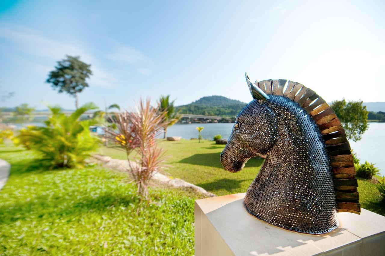 Tatai Hotel Resort & Marina Exterior photo