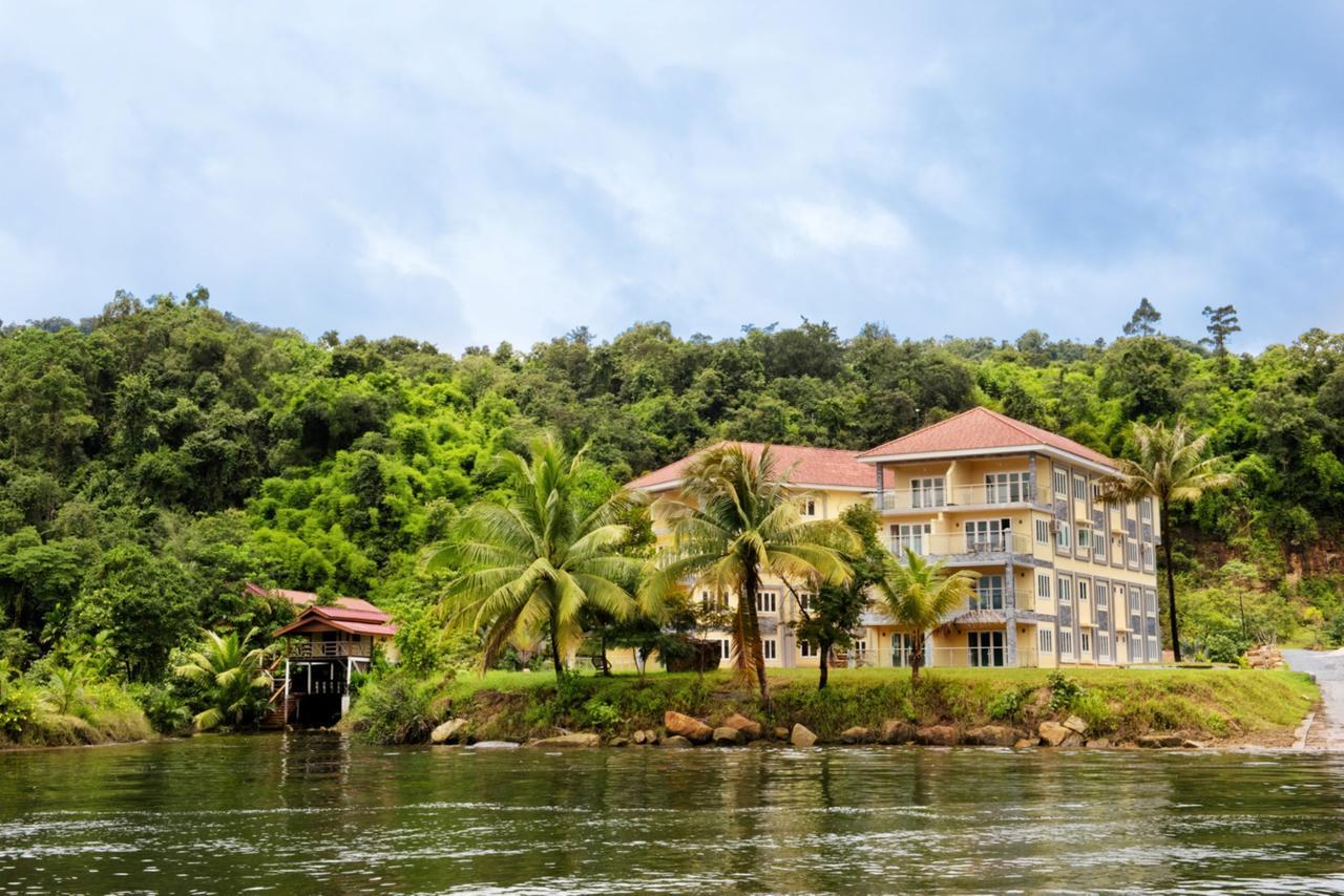 Tatai Hotel Resort & Marina Exterior photo